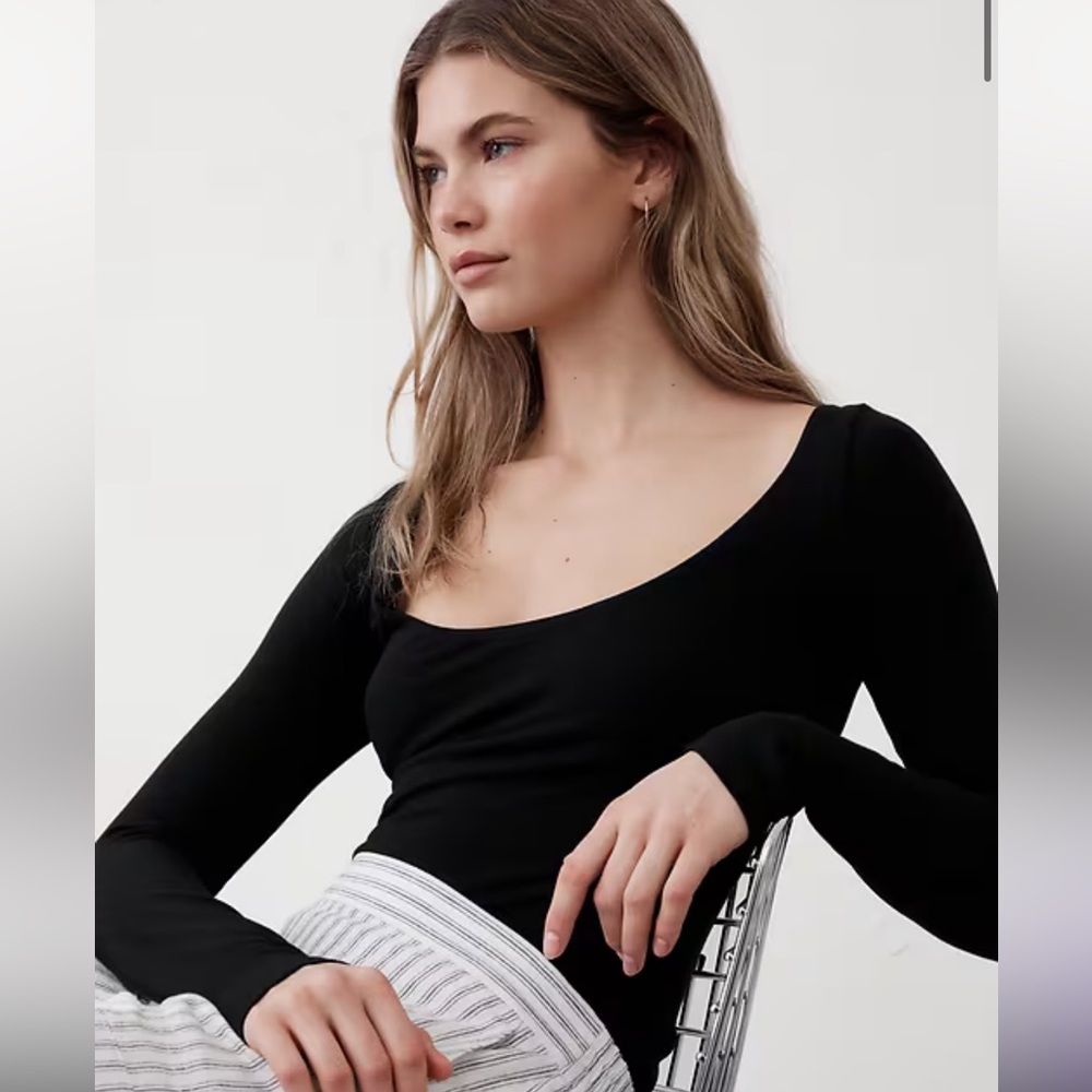 Banana Republic Factory SOFT STRETCH SCOOP-NECK T-SHIRT